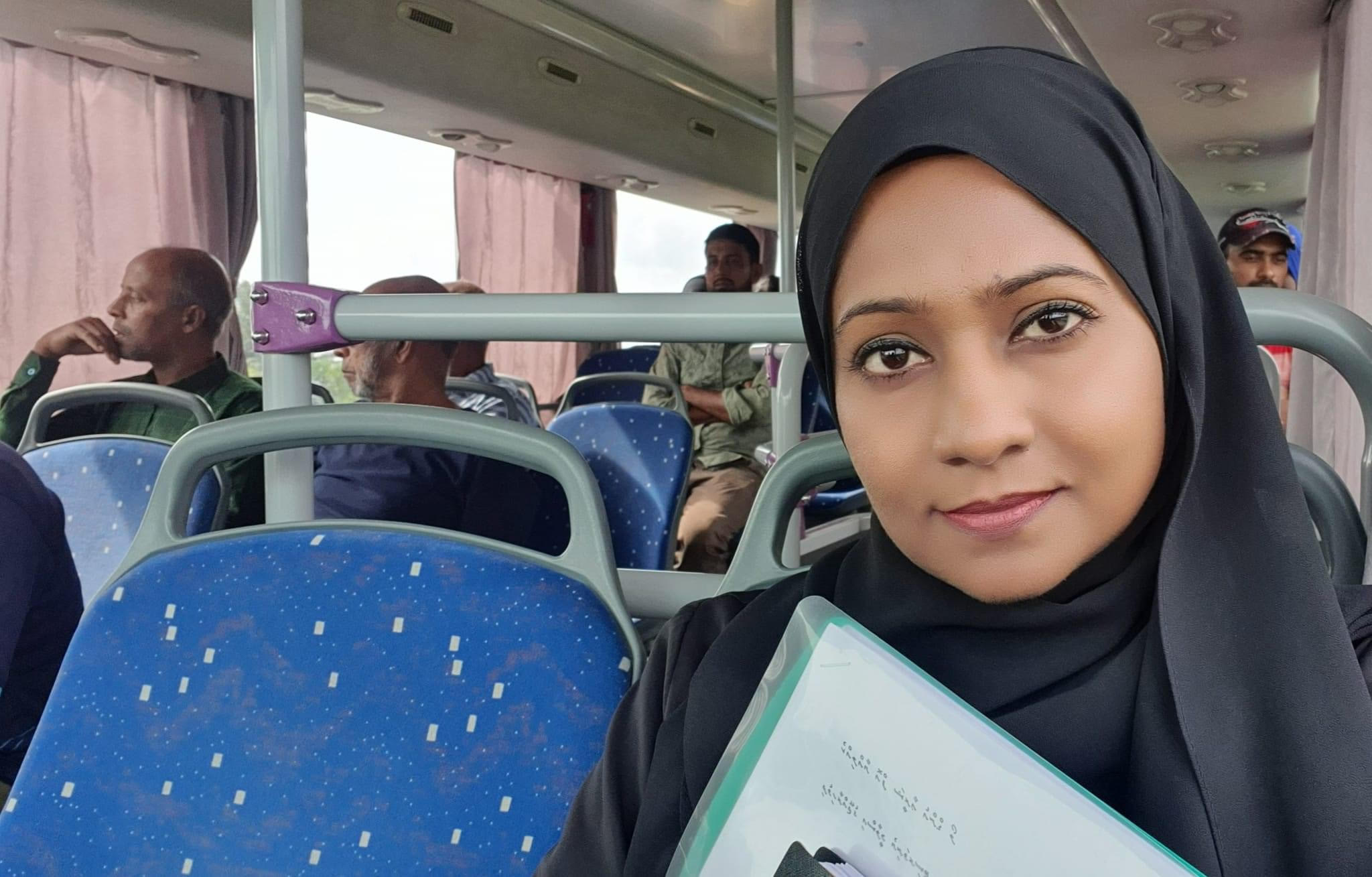 ފޭސްބުކުން ޝިފްޒާގެެ ޙަޔާތުގެ ޑައިރީން ދުވަހެއް