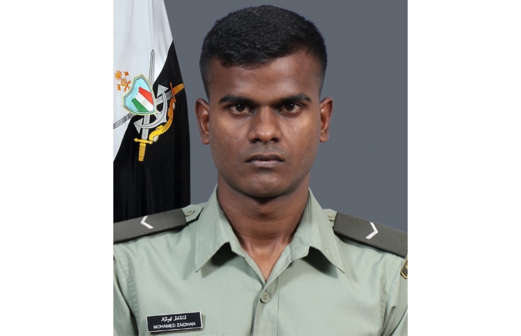 މިޔަރެއް ހަމަލާދީގެން ޒަހަމްވި ސިފައިންގެ މީހާ މަރުވެއްޖެ