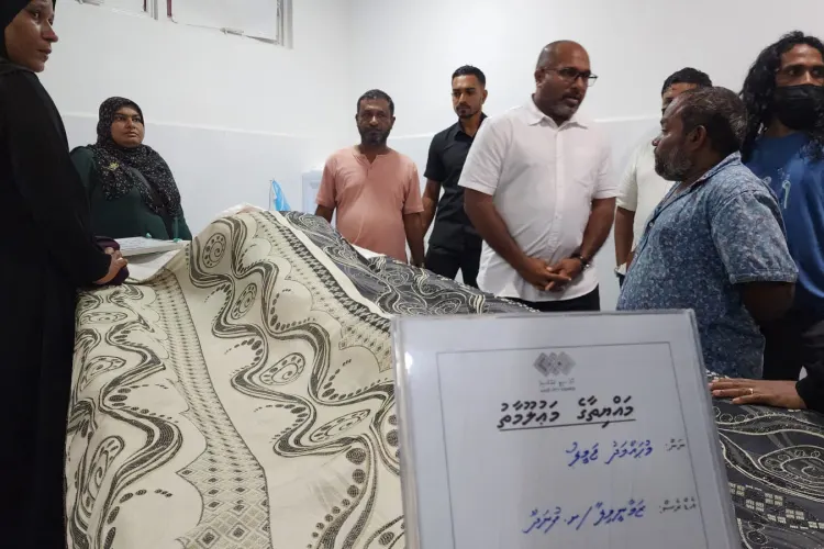މަޖުބޫރީ ހާލަތެއްގައި މެނުވީ ޝަރީއަތް ނިމެންދެން ބަންދު ނުކުރުމަށް ގޮވާލައިފި