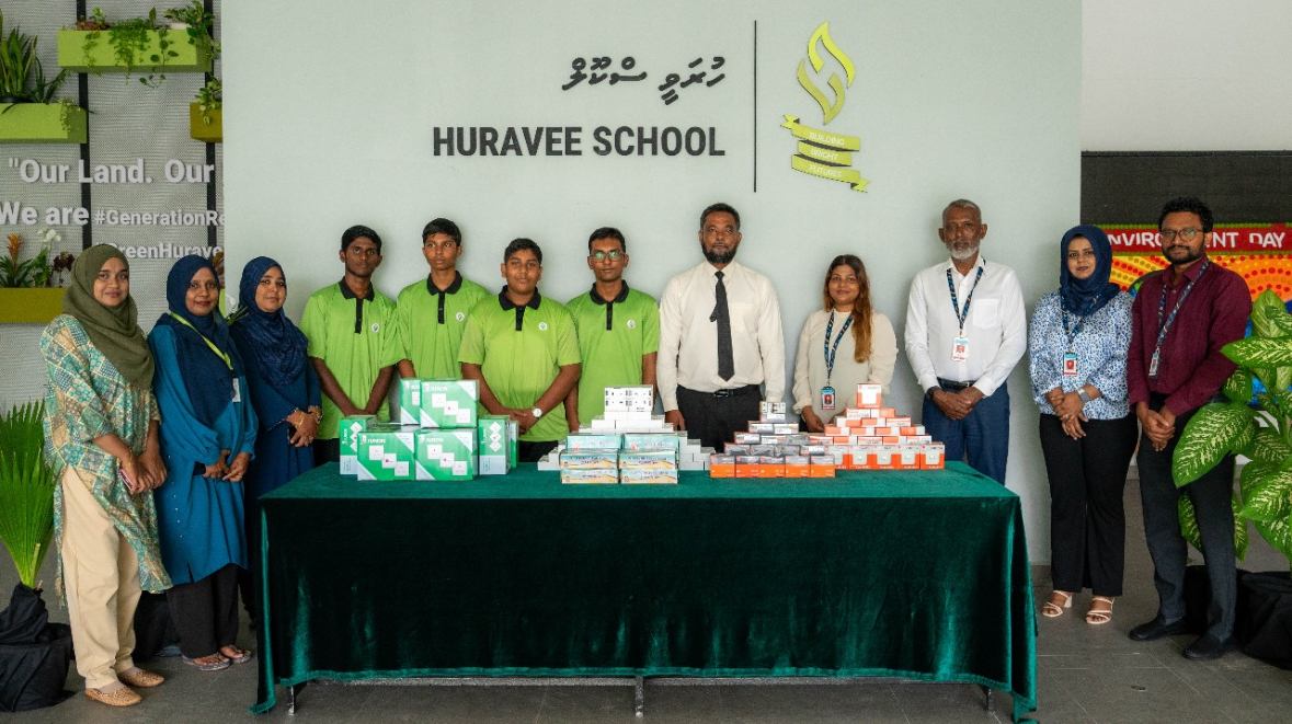 އެމްއޭސީއެލުން، ހުރަވީ ސްކޫލުގެ ހުނަރު ވެއްސަށް ބޭނުންވާ ތަކެތި ހަދިޔާކޮށްފި