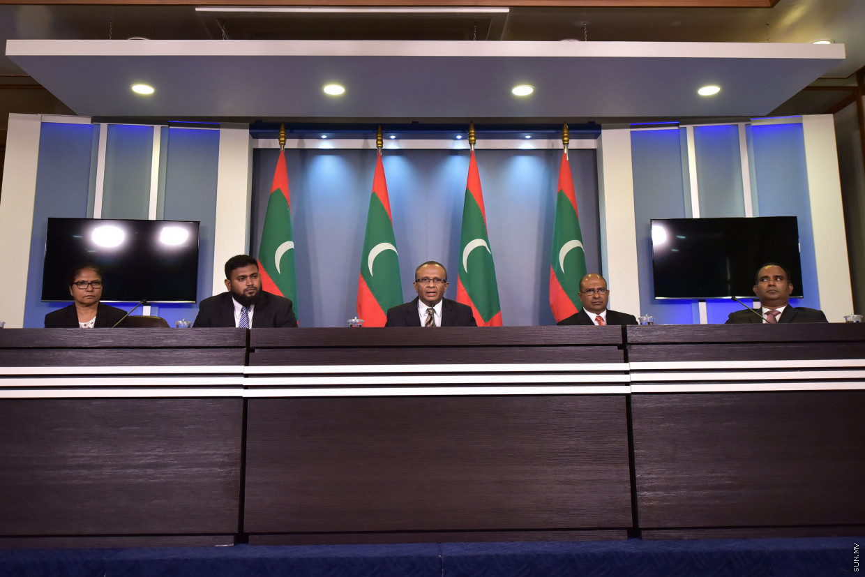 މައްސަލަތައް ނިންމިކަމަށް ބަލައި، މަރުކޮމިޝަން އުވާލައިފި