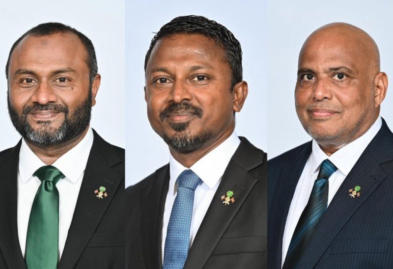 ދެވަނަ ފަހަރަށް އައްޔަން ކުރެއްވި ތިން ވަޒީރުންނަށް ރުހުން ދީފި