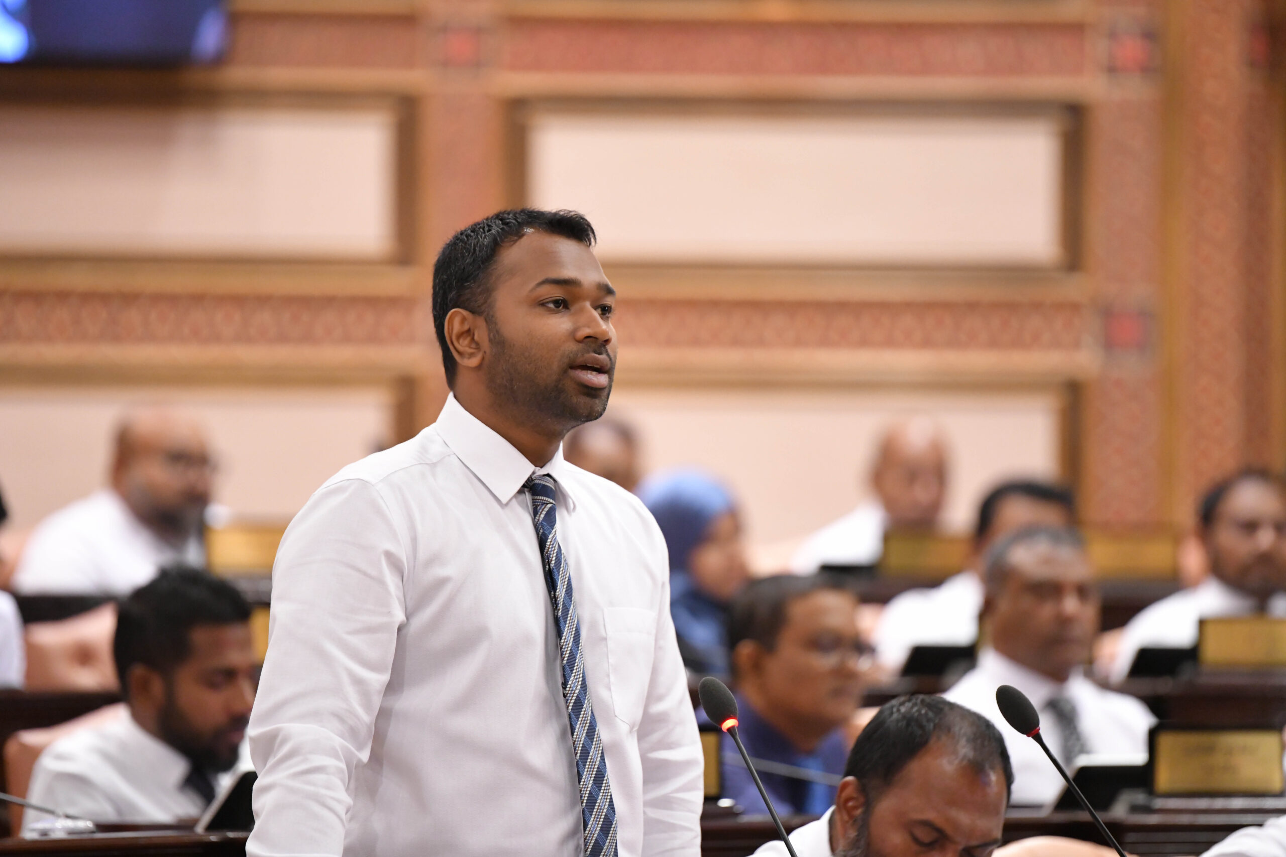 މީ ސިޔާސީ ކަމެއް ނޫން، އިޒްރޭލް ޕާސްޕޯޓް މަނާކޮށްދީ: މީކާއިލް