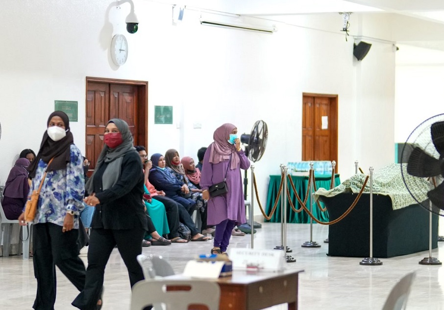 ބަކާގެ ޖަނާޒާ ބާއްވައިފި