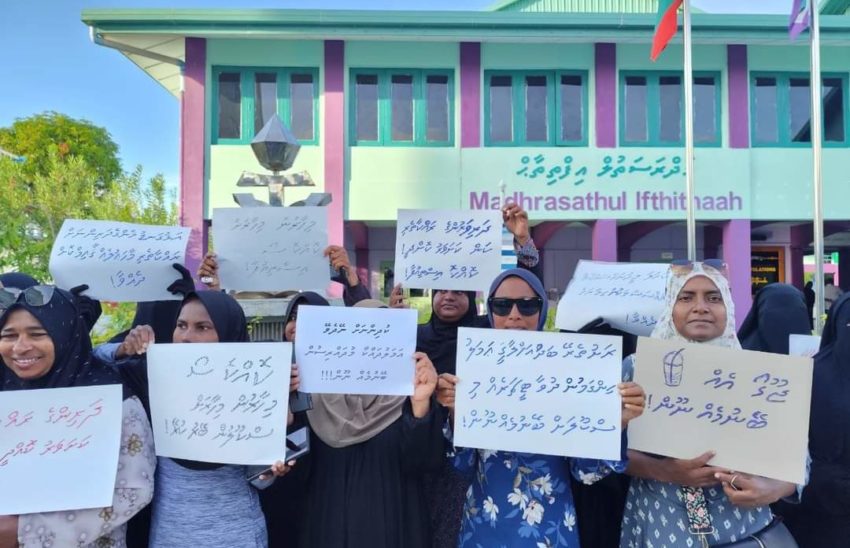 ނައިފަރުގައި އިސްލާމް ޓީޗަރަކަށް ބަދުއަހުލާގީ ތުހުމަތު: ބެލެނިވެރިން އިހުތިޖާޖަށް