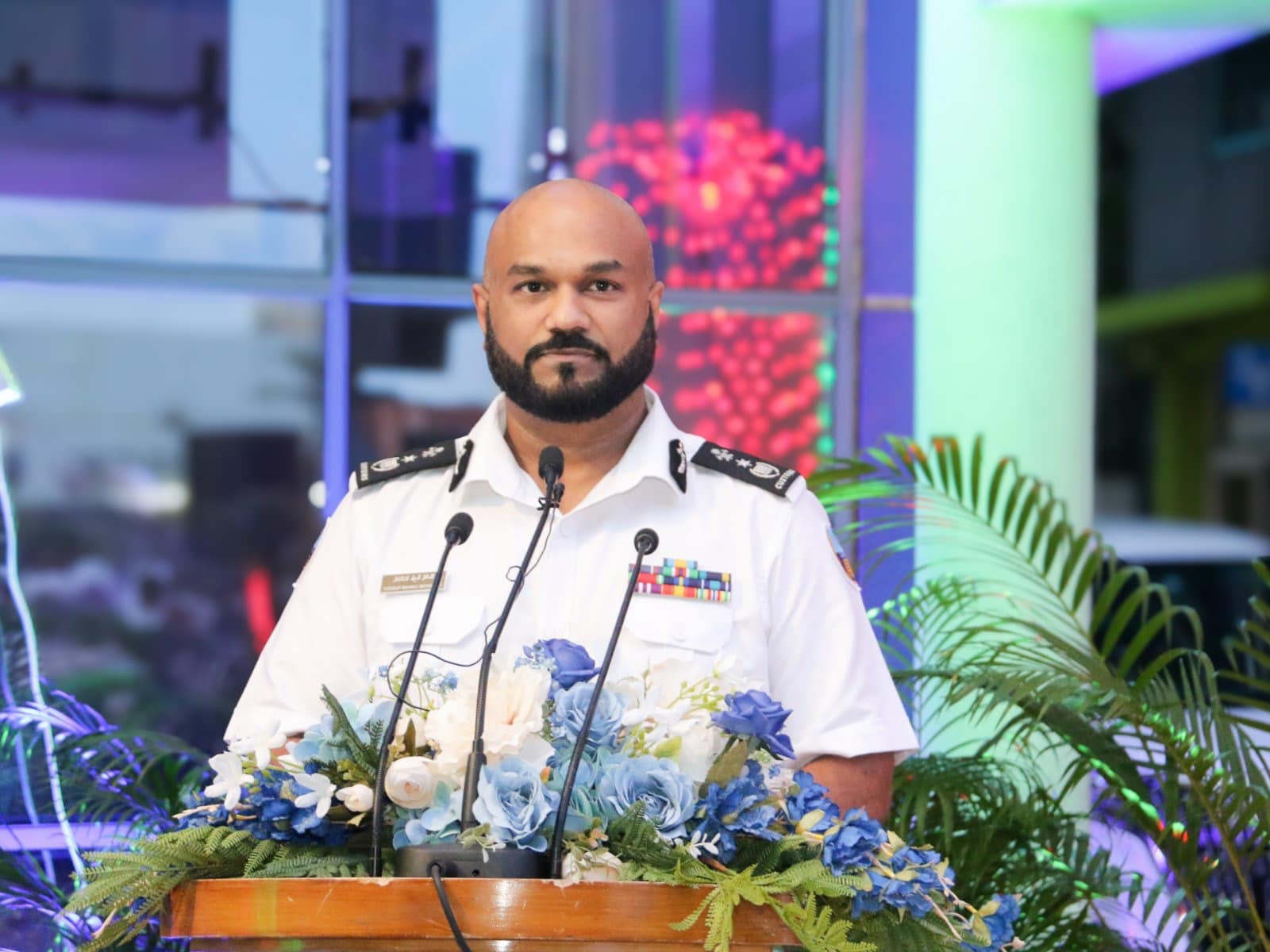 ކަސްޓަމުސްގެ ސީޖީކަމުން މާނިއު ވަކިކޮށް، ސްޓޭޓް މިނިސްޓަރަކަށް