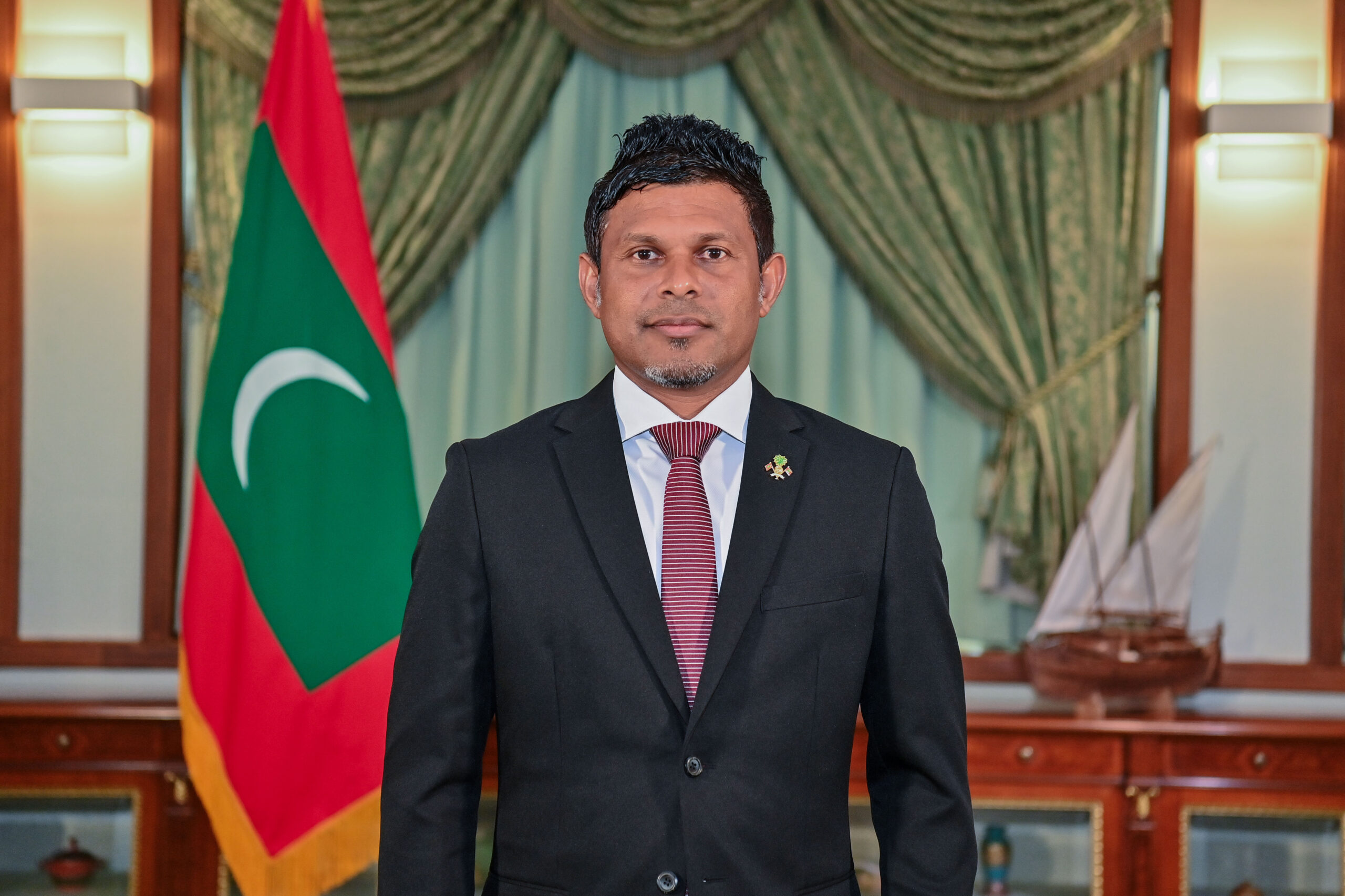 ރައްޔިތުންގެ އުންމީދުތައް ހާސިލްވާނީވެސް މިނިވަންކަން އޮވެގެން: ނައިބުރައީސް