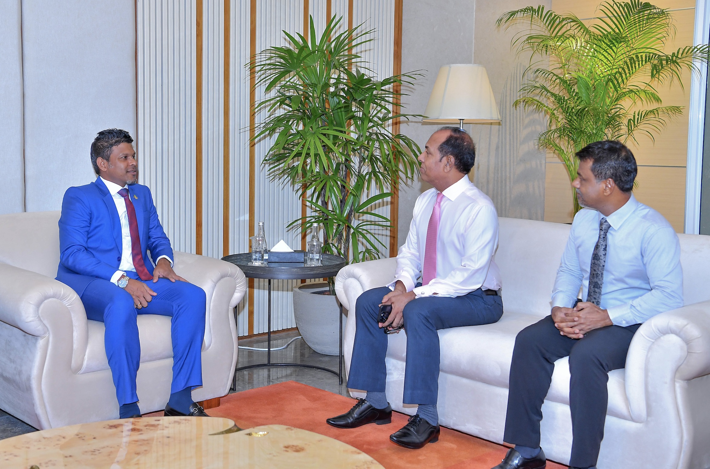 އޮލިމްޕިކްސް ފެށުމުގެ ރަސްމިއްޔާތަށް ނައިބު ރައީސް ފްރާންސަށް