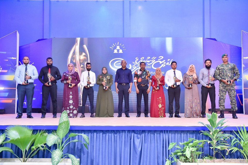 ޒުވާނުންގެ އެވޯޑް ދިނުން ފަސްކޮށްފި
