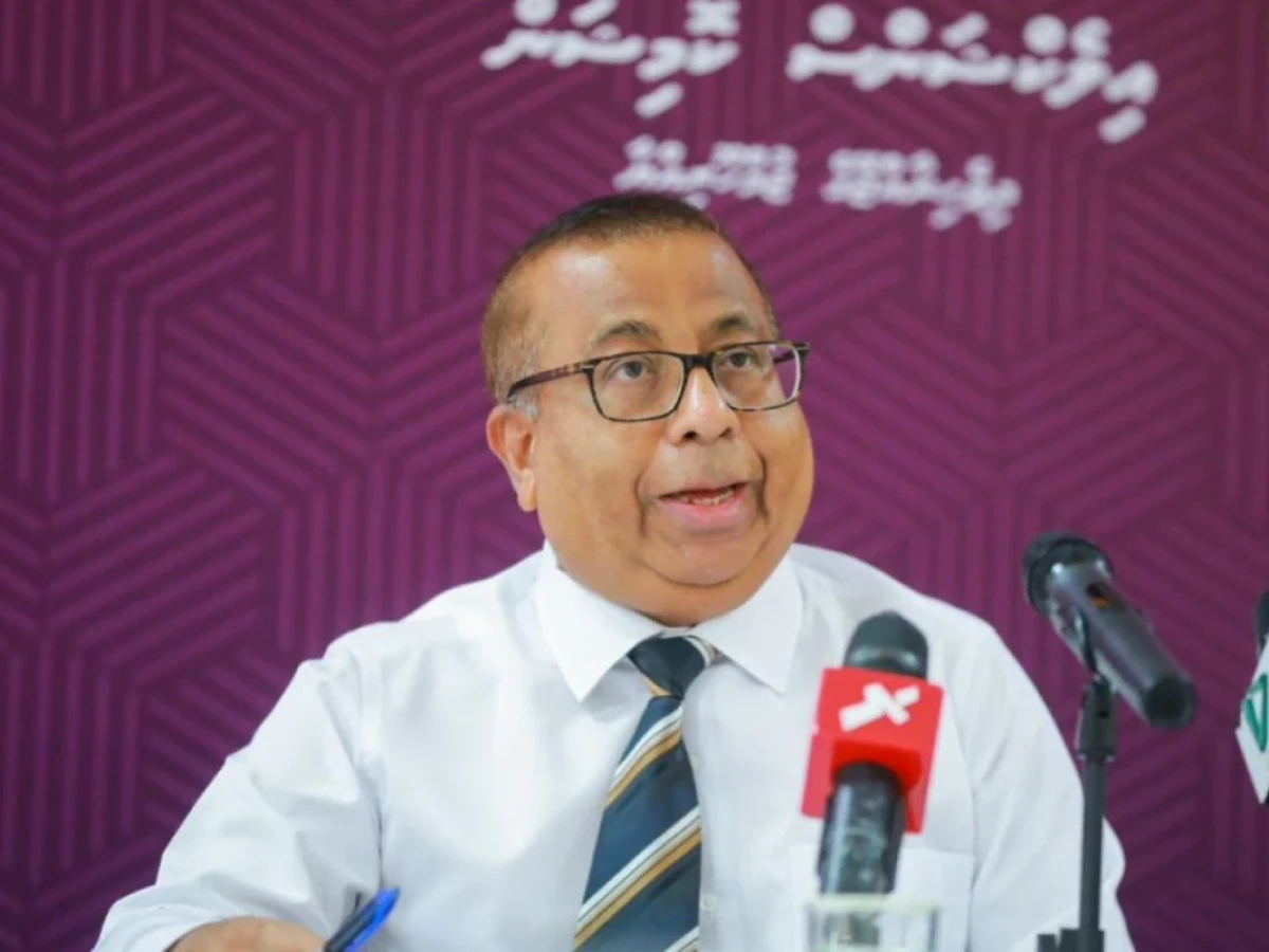 އީސީއަށް މާލީ މިނިވަންކަން ނެތްކަމުގެ ޝަކުވާ