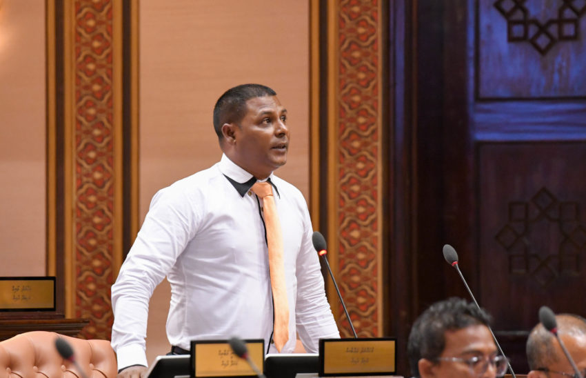 ޕީޖީ ޝަމީމް މަގާމުން ވަކިކުރަން ޖެހިދާނެކަމުގެ އިޝާރާތެއް