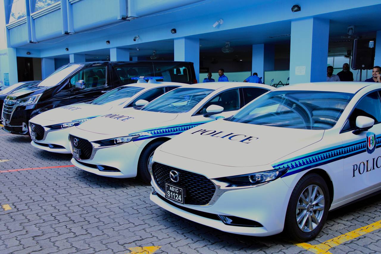 ޝުކުރިއްޔާ ޖަޕާން، ފުލުހުންނަށް އެއްގަމު އުޅަނދުތަކެއް ހަދިޔާ ކޮށްފި