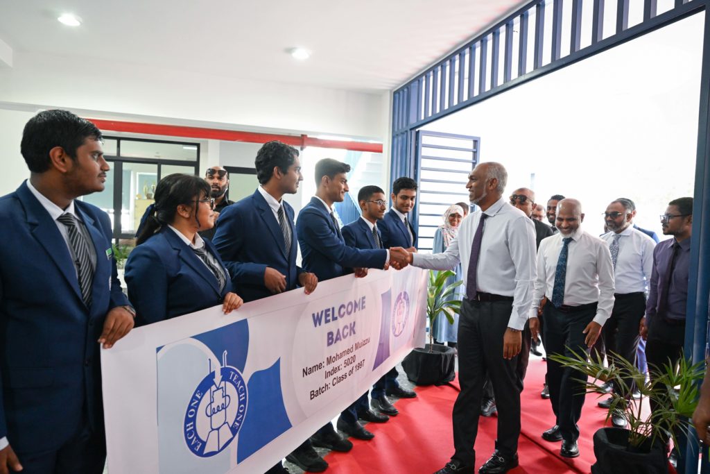މަތީ ތަޢުލީމް ހާސިލްކުރުމުގައި ހުރި ގޮންޖެހުންތަކަށް ހައްލު ހޯއްދަވައި ދެއްވާނެ ކަމަށް ރައީސް ވިދާޅުވެއްޖެ