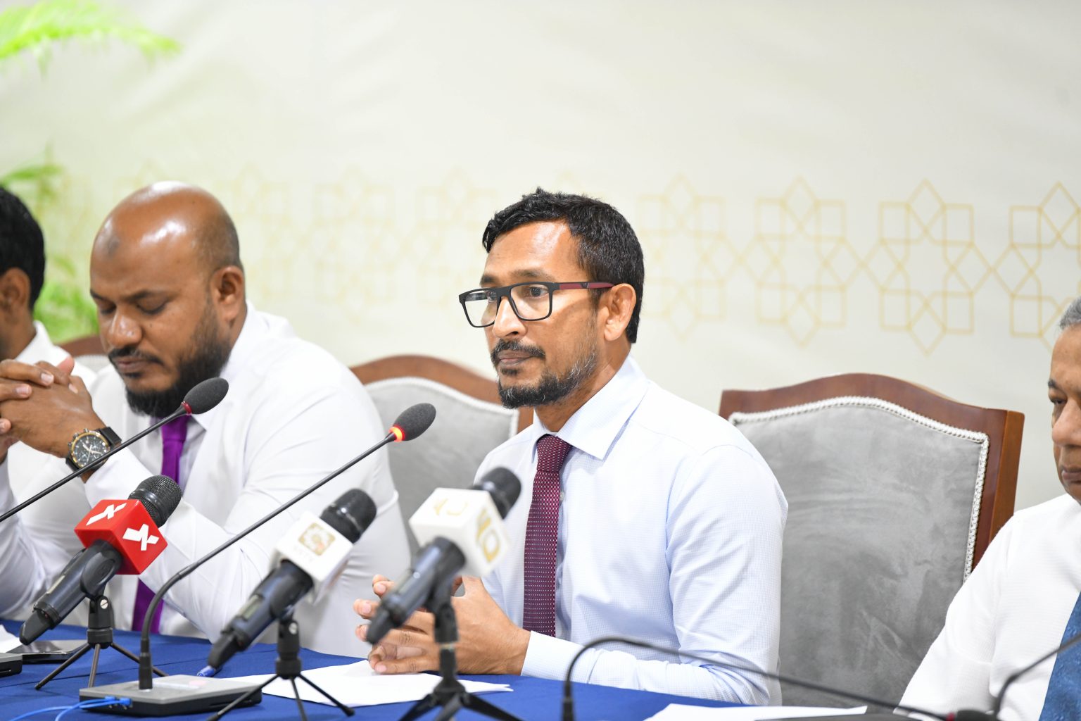 ގެދޮރުވެރިކަމުގެ ނަމުގައި ހިންގާފައިވަނީ ސްކޭމެއް: ފަލާހް
