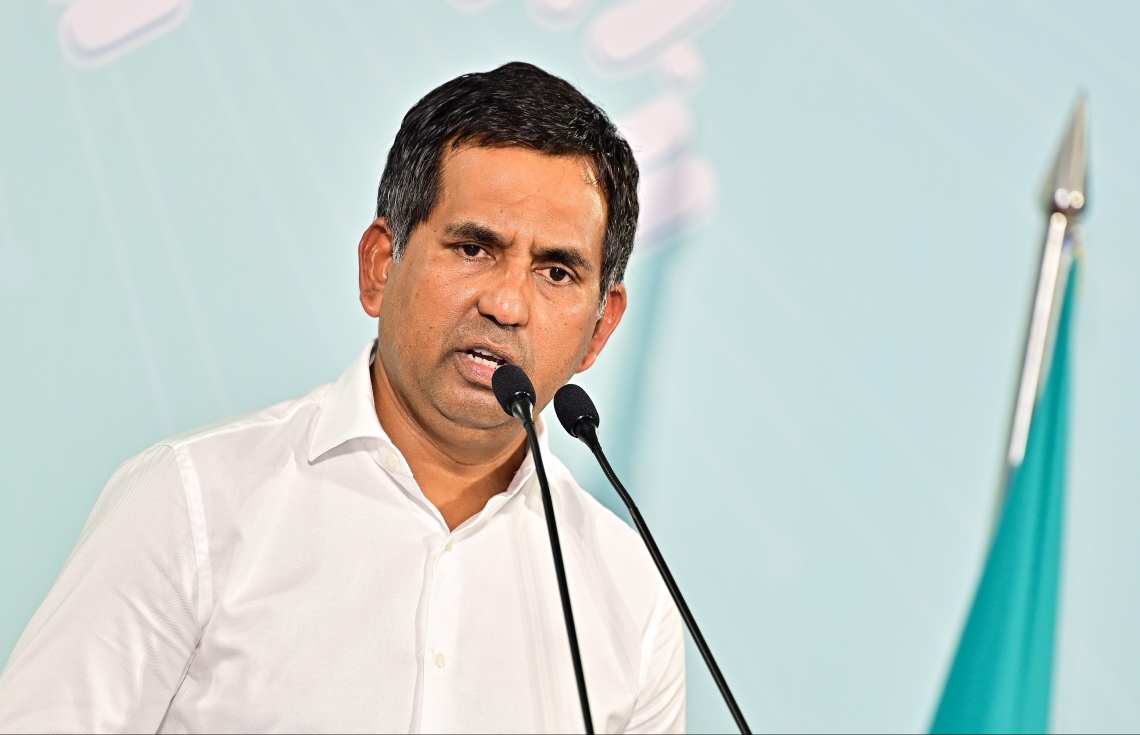 ކުރީ ސަރުކާރުގެ ރެސިޑެންސީ ޕްރޮގަރާމަށް މިހާރު ސަރުކާރުގެ ވެރިން އޭރު ދެކޮޅު، ސަބަބެއްކަމަށް ވިދާޅުވަނީ ތަފްސީލް ނުލިބުން