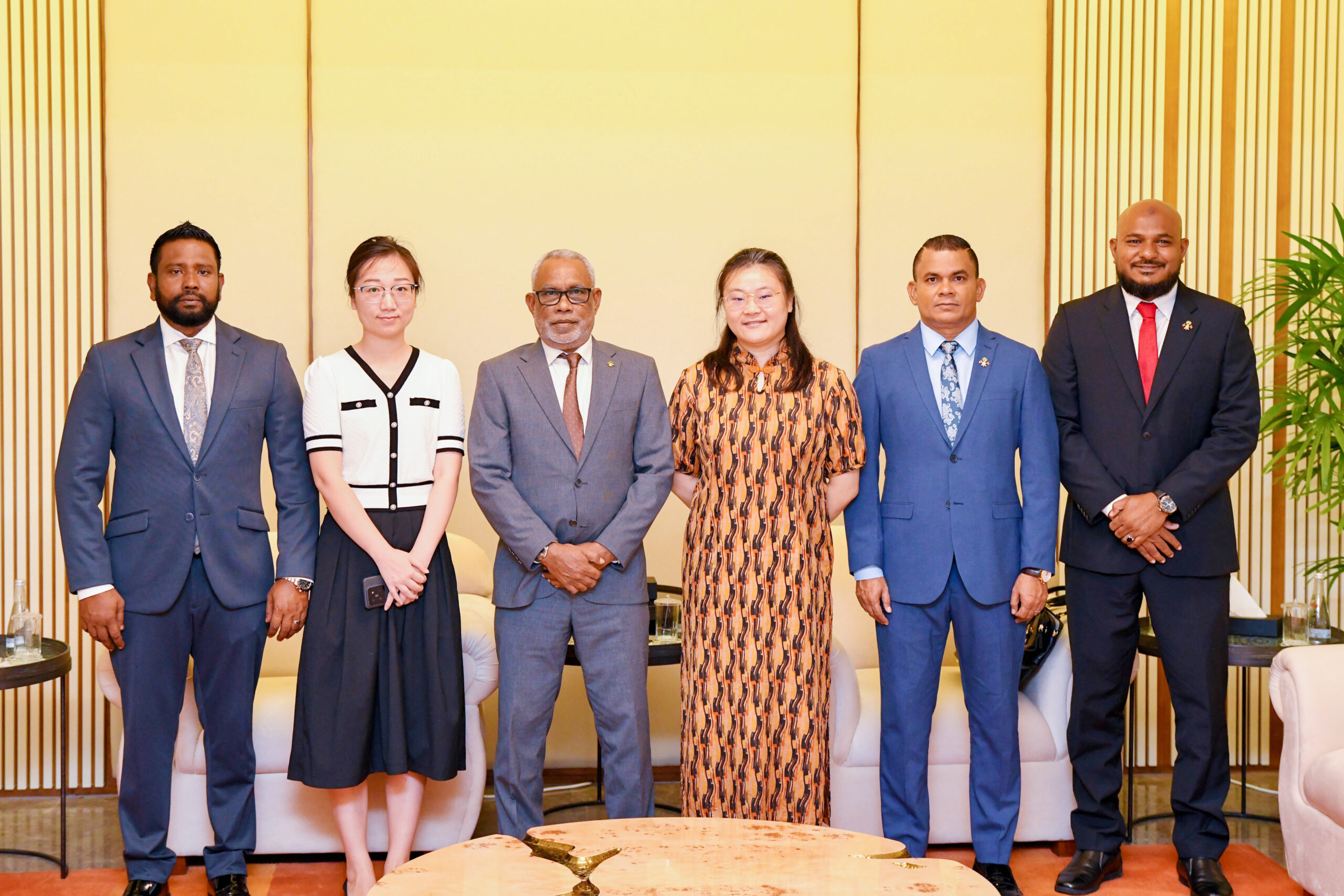 މަޖިލީހުގެ ރައީސްގެ ހައިސިއްޔަތުން އަބްދުއްރަހީމުގެ ފުރަތަމަ ރަސްމީ ދަތުރުރުފުޅު ޗައިނާއަށް