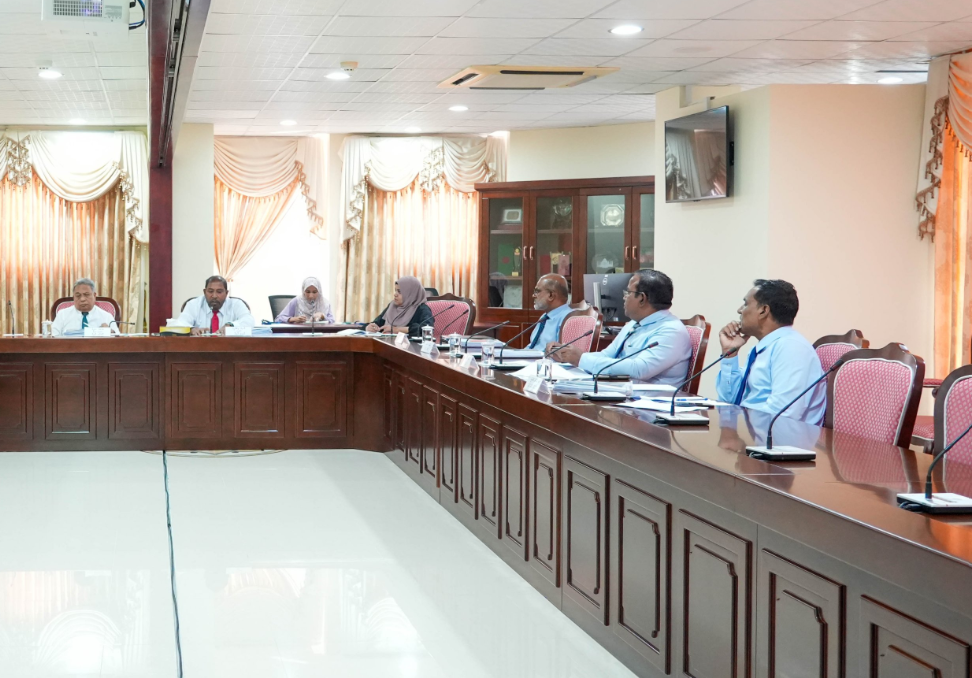 އާސަންދަ ކަނޑާއިރު ބޭނުންނެތް ވަޒީފާތައް އިތުރުކުރުން ބަލާނުގަނެވޭކަމަށް ޑރ.ޝަމްހީދު ވިދާޅުވެއްޖެ