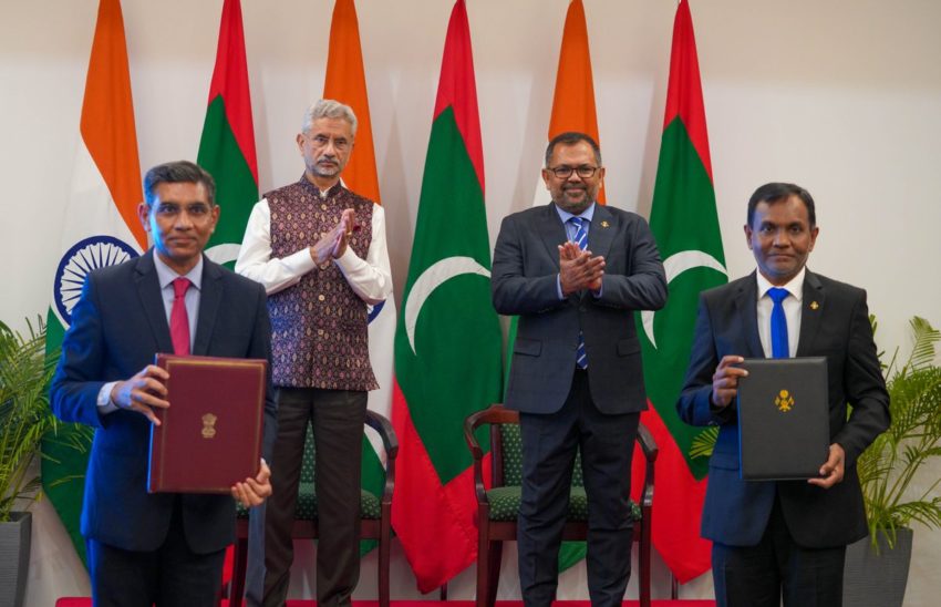 ރާއްޖޭގެ އިތުރު 1000 ސިވިލް ސާވެންޓުން ތަމްރީނުކުރުމަށް އިންޑިއާއަށް ފޮނުވަން އެއްބަސްވުމެއްގައި ސޮއިކޮށްފި