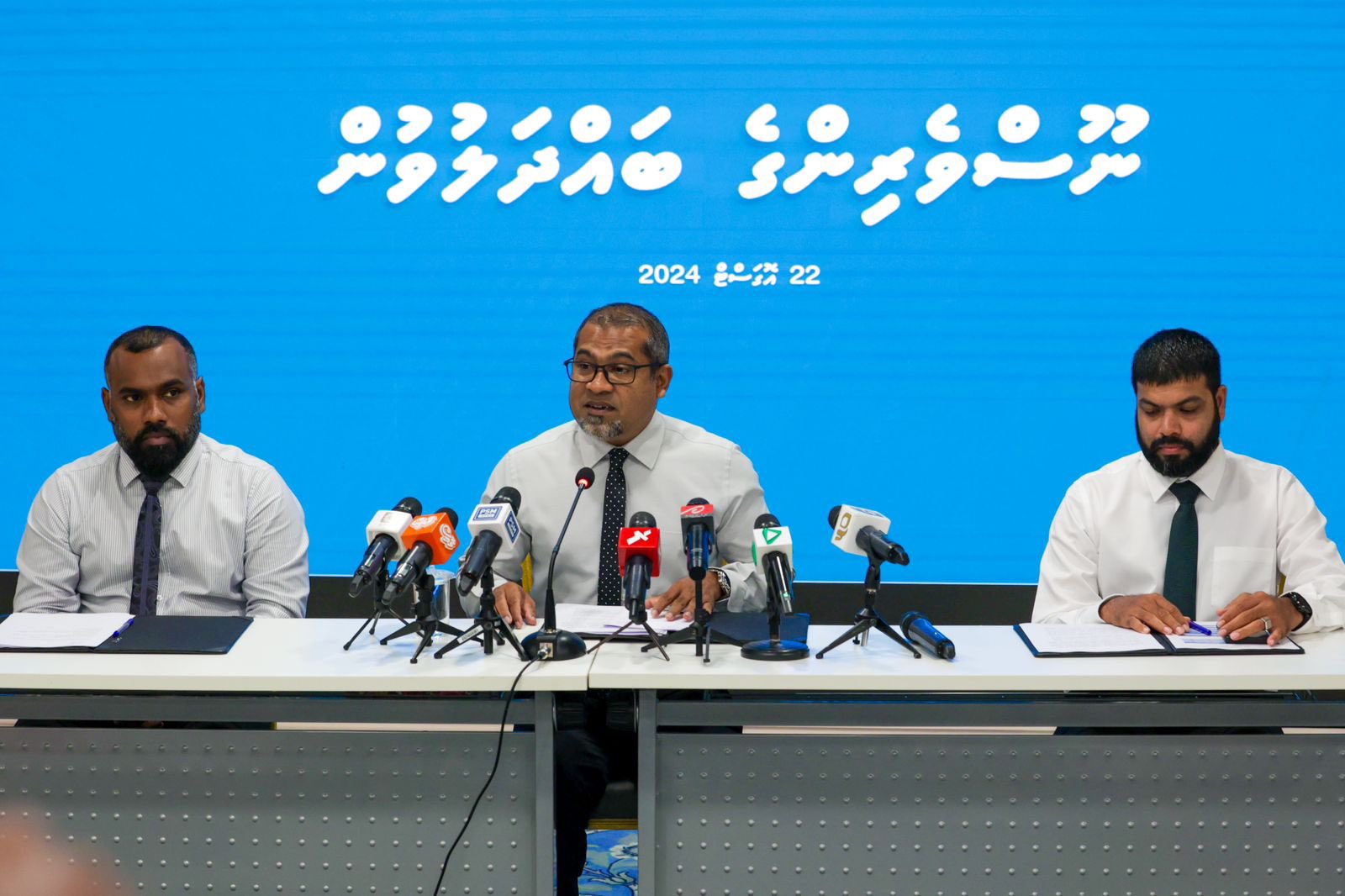 ރަޖިސްޓަރީ ނުކޮށް ކާބޯތަކެތި އުފައްދައި ވިއްކާ ތަންތަން ބަލައިފާސްކުރުމަށް މާދަމާއިންފެށިގެން އެމްއެފްޑީއޭ އަށް ވަދެވޭނެ