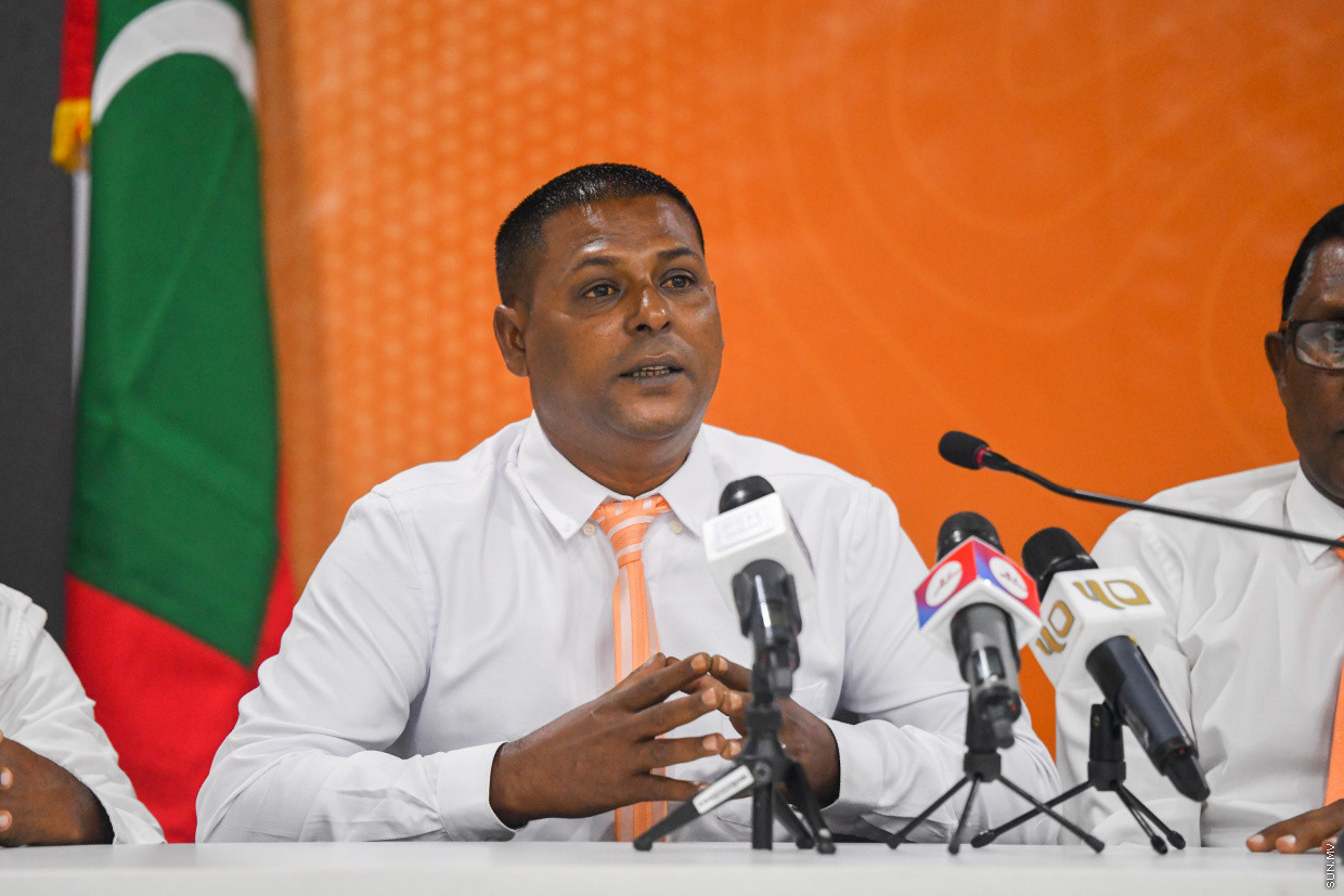 މަސްވެރިން ބިކަވީ ސަރުކާރުގެ ބަހާ އަމަލު ދިމާނުވުމުން: މެންބަރު އައްބާސް