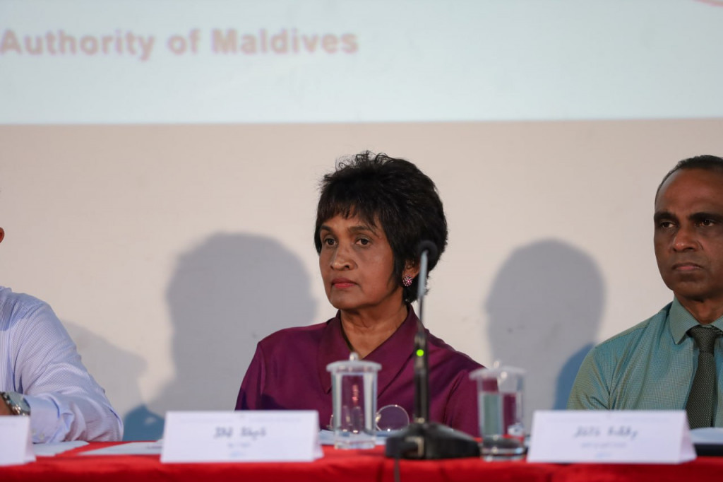 އެލްޖީއޭގެ ސީއީއޯކަމުން ޒުލްފާ ވަކިކުރައްވައި ފޮރިން މިނިސްޓްރީއަށް