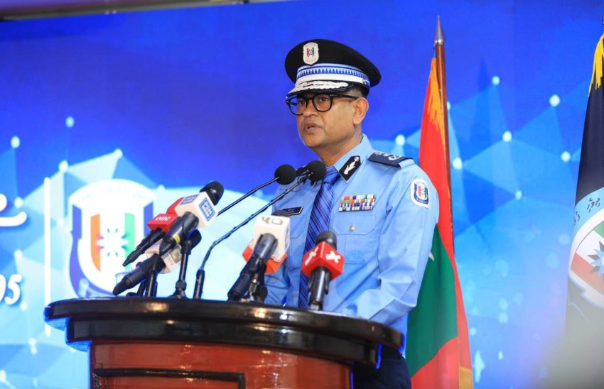 ރަހީނުކުރި ހާދިސާގައި އަންހެން މީހާ ސަލާމަތްކުރެވުނީ ފުލުހެއްގެ އަތް ޒަހަމްވެގެން