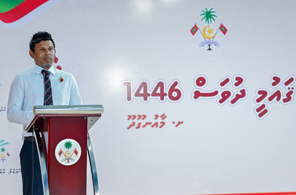 ދިވެހިބަހުން ރީތިކޮށް ވާހަކަދައްކަން އިނގުމަކީ ފަޚްރެއްކަން ދަރިންނަށް ވިސްނައިދޭންޖެހޭ: ނައިބްރައީސް