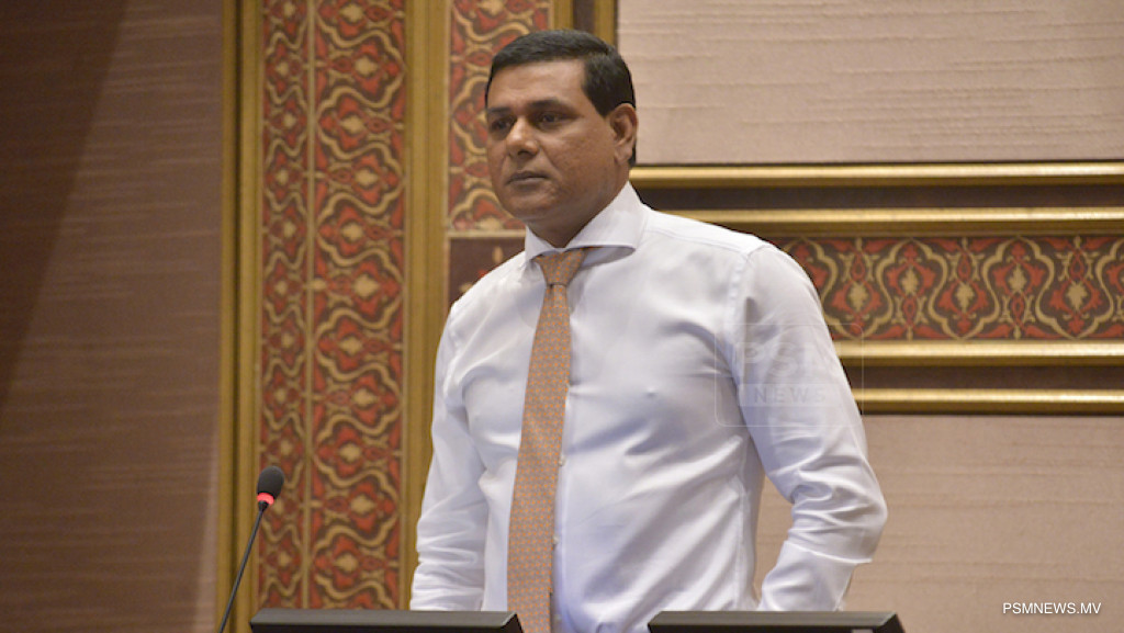 ހަރަދުތައް ކުޑަނުކޮށް ޓެކްސް ބޮޑުކުރަމުންދާނަމަ ރާއްޖޭގެ އިގްތިސާދު ހަލާކުވެ، ނިކަމެތި ވެގެންދާނެ: ސިޔާމް