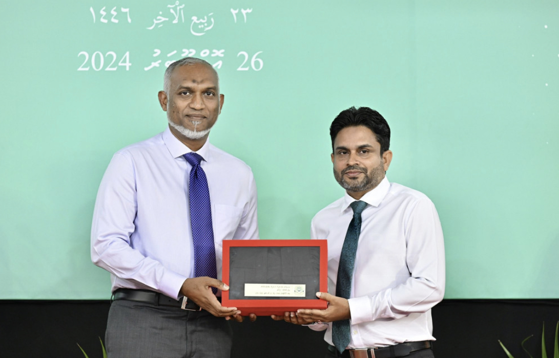 ބައްޕާފުޅުގެ ގައުންކޮޅު ރައީސަށް