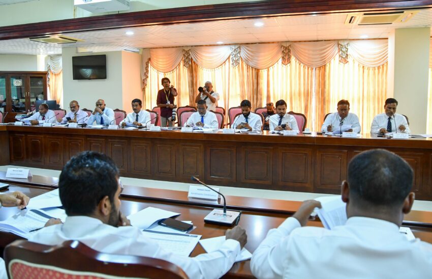 ސަޕްލިމެންޓްރީ ބަޖެޓް ކޮމިޓީން ފާސްކޮށް މަޖިލީހުގެ ތަޅުމަށް