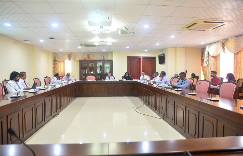 ސިނގިރެޓް އެތެރެކުރި މައްސަލަ ބަލާ ކޮމިޓީ ސިއްރު