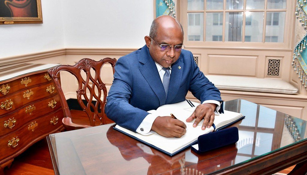 ސަލާމަތީ ޚިދްމަތްތައް ޒަމާނާ އެއްގޮތަށް ތަރައްޤީކޮށް ކުރިޔަށް ގެންދެވޭނީ ޢިލްމީ ޤާބިލު ޒުވާނުންނަށްވެސް ފުރުސަތު ދީގެން: އަބްދުﷲ ޝާހިދު