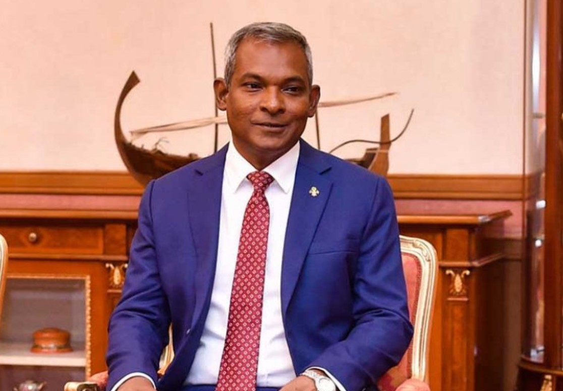 އިންޑިއާ އަށް ކަނޑައަޅާފައި ހުންނެވި ސަފީރު ބަދަލުކުރަނީ