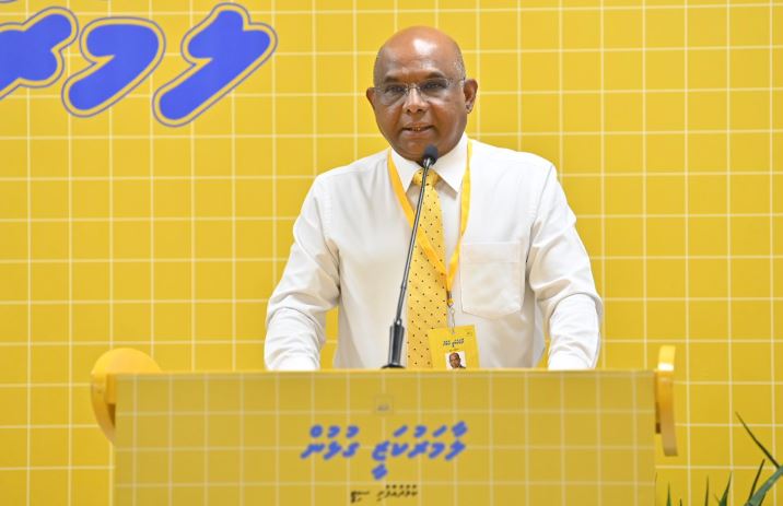 ކުރީ ސަރުކާރުން ފަށާފައިވާ ގިނަ ކަންކަން މިސަރުކާރުން ދަނީ ހުއްޓާލަމުން: ޝާހިދު
