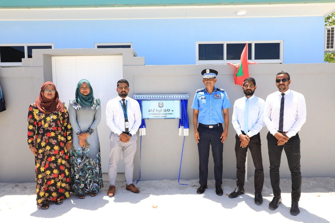 ދޮންފަނު ޕޮލިސް ޕޯސްޓު ހުޅުވައި ހިދުމަތްދޭން ފަށައިފި