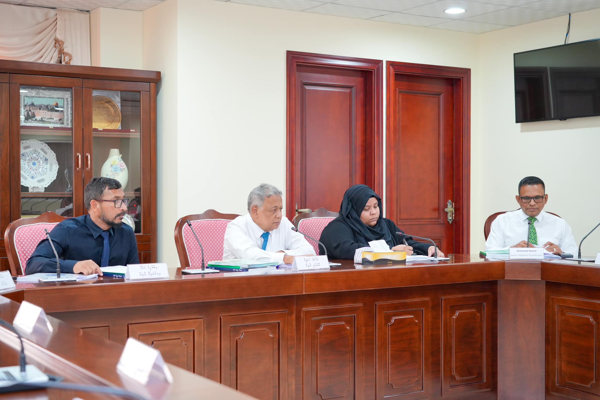 އިސްރާއިލް ޕާސްޕޯޓް މަނާކުރާ އިސްލާހުގެ މައްސަލާގައި ގޮތެެއް ކަނޑައެޅުން އަންނަ އަހަރަށް ފަސްކޮށްފި