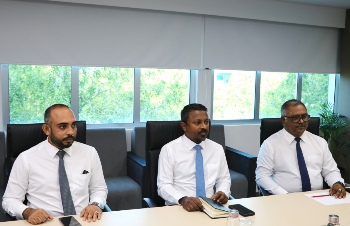 މީޑިއާ ބިލާމެދު ނޫސްވެރިންގެ ހުރި ކަންބޮޑުވުންތައް ހައްލުކޮށްދެއްވާނެ ކަމަށް އޭޖީ ވިދާޅުވެއްޖެ