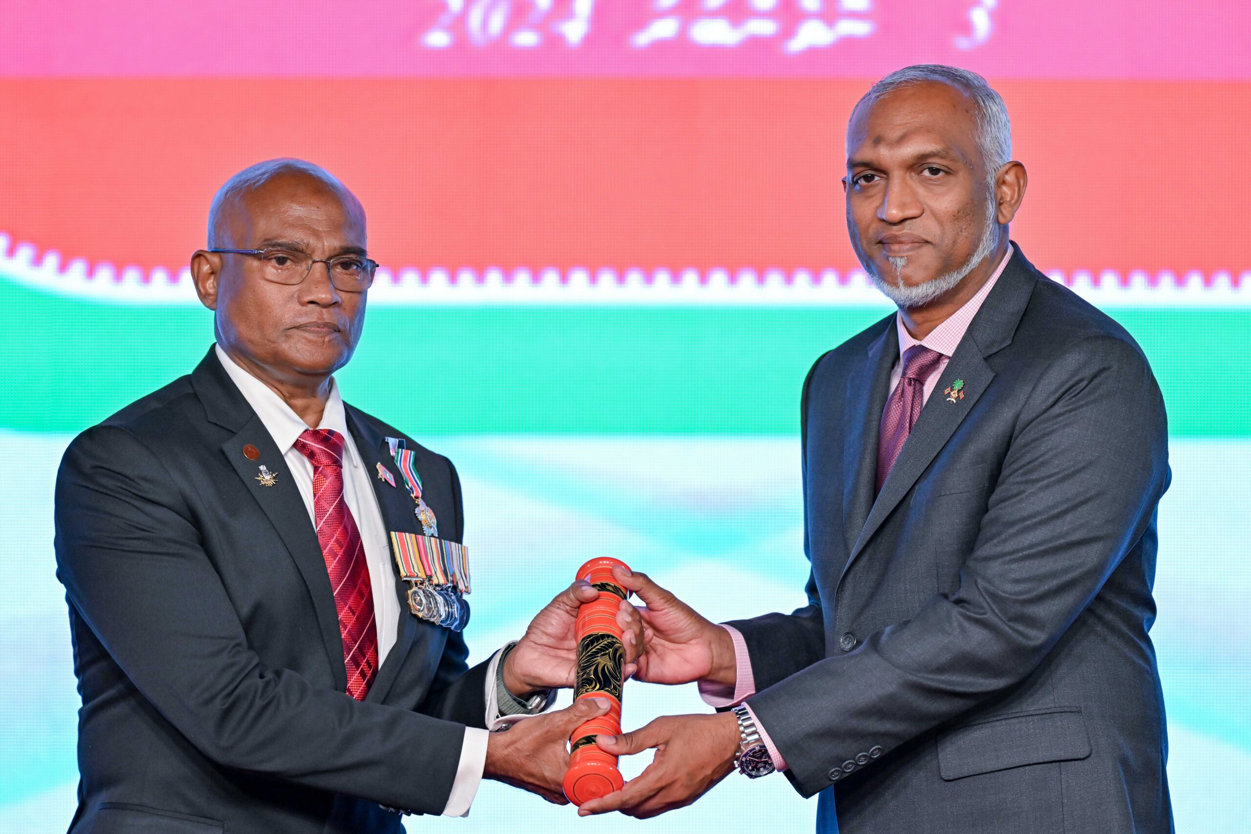 ނޮވެމްބަރ 3 އުދުވާނީ ހަމަލާގައި ޝަހީދުވި އާއިލާތަކަށް ބޯހިޔާވަހިކަމާއި އެލަވަންސް އެއް ދިނުމަށް ނިންމައިފި