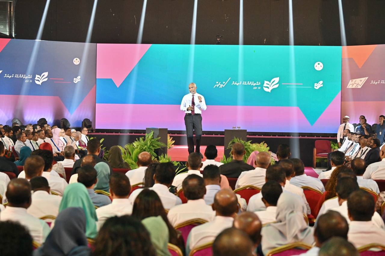 ކުރިއަށް އޮތް ރޯދަމަހު ކޮންމެ ގެއަކަށް މަސްދަޅުކޭހެއް ދޭނަން: ރައީސް ޑރ.މުއިއްޒު