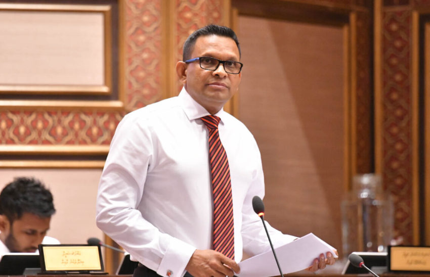 ނާޒިމްގެ ވިސްނުން: އިޒްރޭލުގެ ޕާސްޕޯޓް މަނާކުރުމާ ދެކޮޅު