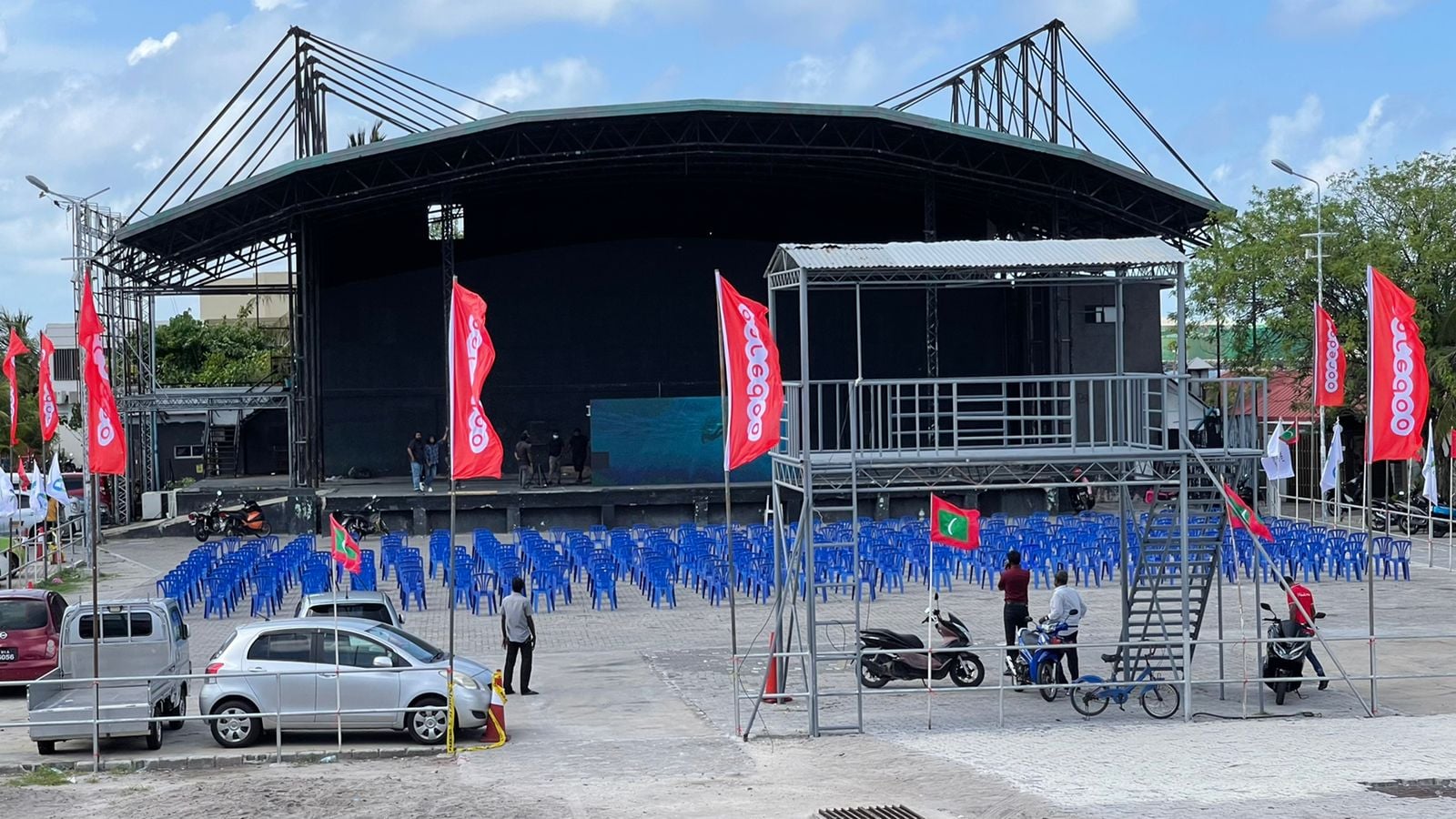 ކާނިވާ ސްޓޭޖް ތަޅާލައި، އާ ސްޓޭޖެއް އަޅަން ސިޓީ ކައުންސިލުން ނިންމައިފި
