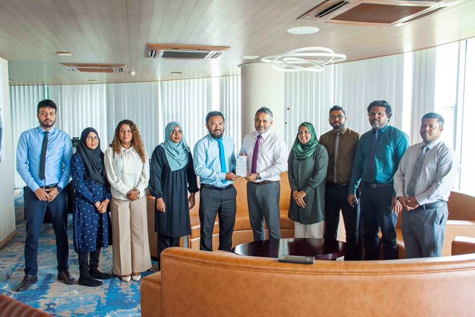 ޝިޔާމް މ. ދިއްގަރު ކައުންސިލާ ބައްދަލުކުރައްވައިފި