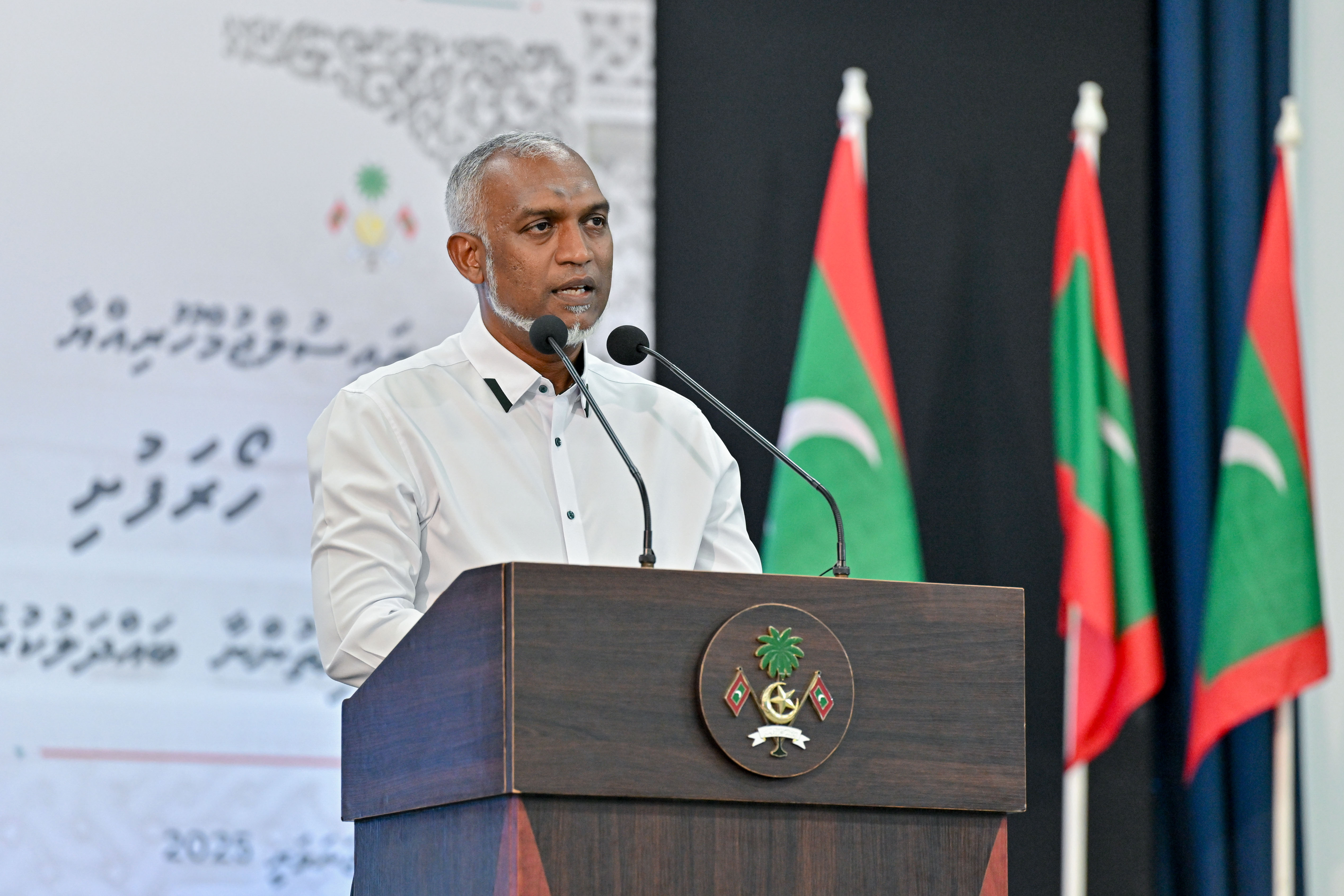 ޤާނޫނުން ބޭރުން ކަންކަން ކުރަން ފުރުސަތެއް ނުދޭނަން: ރައީސް ޑރ.މުއިއްޒު