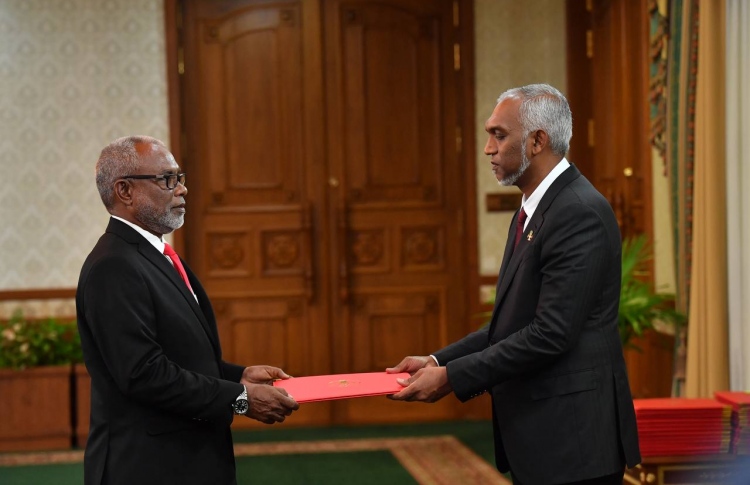 އަދުރޭގެ ސެކިއުރިޓީ ދަށް ކުރަން އުޅޭ ކަމުގެ އަޑުތައް ފެތުރެން ފަށައިފި