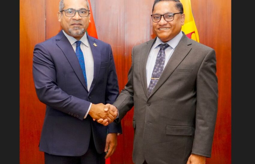 ވިޔަފާރީގައި ލަންކާ އާއި ރާއްޖެއިން ރުފިޔާ އާއި ރުޕީސް ބޭނުންކުރުމާ ބެހޭ މަޝްވަރާތަކެއް