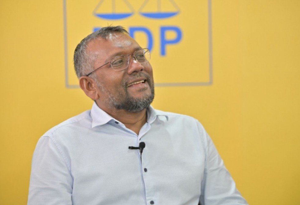 މީޑިއާ ރެގިއުލޭޓަރީ ކައުންސިލް ބޭނުންކޮށްގެން މީޑިއާތައް ބަންދުކުރުމުގެ ބާރު މިހާރު ހުށަހަޅާފައިވާ ބިލުން ރައީސުލްޖުމްހޫރިއްޔާ އަށް ލިބިދޭ: ފައްޔާޒް