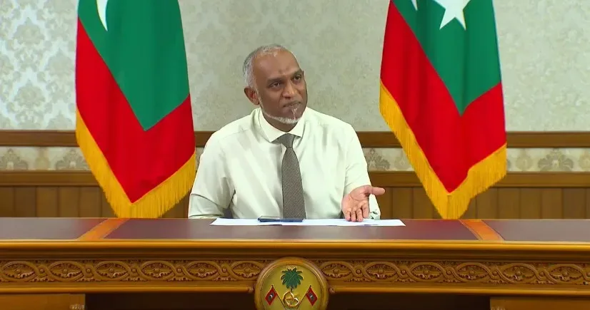 ރައީސުލްޖުމްހޫރިއްޔާގެ އޮފީސް ތެރޭގައި އިންނެވި ނޫސްވެރިއެއްގާތު ތިއުޅުއްވަނީ ކޮން ގައުމެއްގައިތޯ ރައީސް އައްސަވައިފި