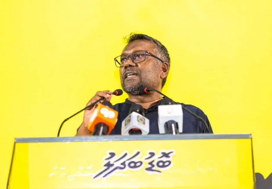 ބީއެމްއެލް އާއި އެމްއެމްއޭ ރައީސް އޮފީހުގެ ގޮފިތަކަށް ހަދައި، މާރުކުރާ ޑޮލަރު ބޭނުންކުރަނީ ސިޔާސީ އަޗާތަޅަން: ފައްޔާޒް