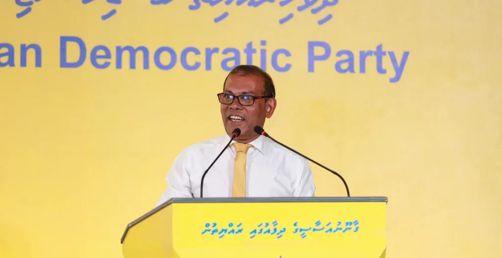 ހޯމް ސްކޫލިން ތައާރަފް ކުރަން އުޅެނީ އަންހެން ކުދިން ސްކޫލަށް ފޮނުވުން ހުއްޓުވޭނެ ގޮތެއް ހޯދަން: ރައީސް ނަޝީދު