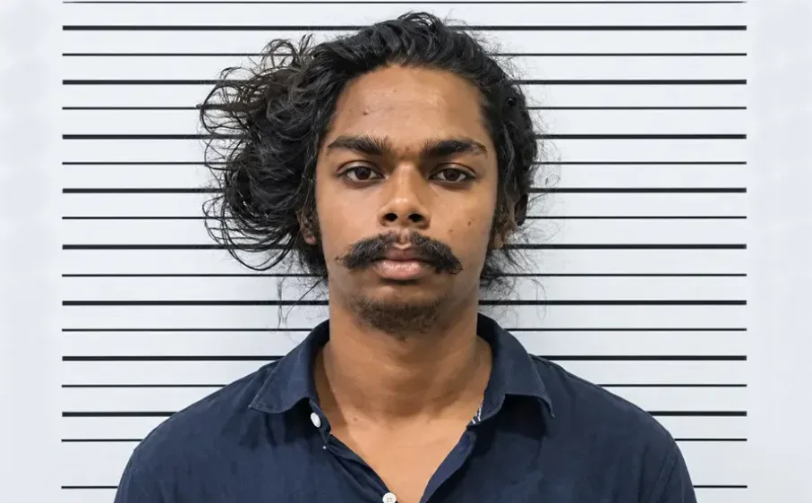 3 މީހުން އަރުވައިގެން ސައިކަލް ދުއްވީ މި މަހުގެ 16 ގެ ނިއަލަށް ބަންދުގައި ބެހެއްޓުމަށް ކޯޓުން އަމުރުކޮށްފައިވާ މީހެއް